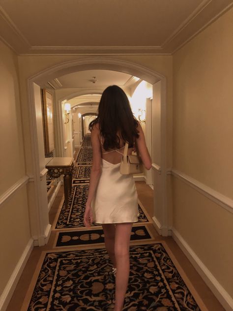 Classy European Aesthetic, Beverly Hills Hotel Outfit, Old Money Aesthetic White Dress, Old Money Aesthetic Outfit Formal, Modern Money Outfits, Paris Dress Aesthetic, Fancy Old Money Outfits, French Dress Aesthetic, Beverly Hills Aesthetic Outfit