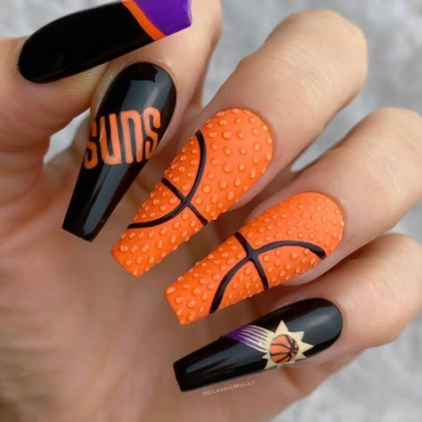 Basketball Nail Art, Basketball Nails Designs, Nba Nails, Orange Manicure Ideas, Basketball Nail Designs, Sports Themed Nails, Orange Manicure, Basketball Nails, Sports Nails