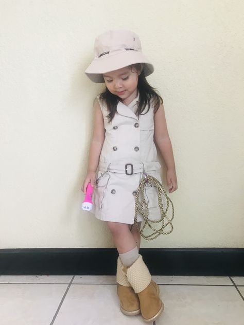 #safari #exploradora #disfraces #disfraz #ideas #niña #school Safari Outfit, Cool Kidz, Kids Summer Fashion, Safari Theme, Kids Costumes, 2nd Birthday, Girl Power, Baby Dress, Toddler Girl