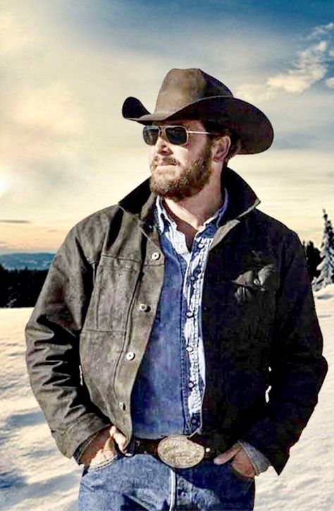 Rip Yellowstone, Yellowstone Rip, Rip Wheeler, Yellowstone Series, Cole Hauser, California Outfits, Estilo Country, Cowboy Up, Cowboy Outfits