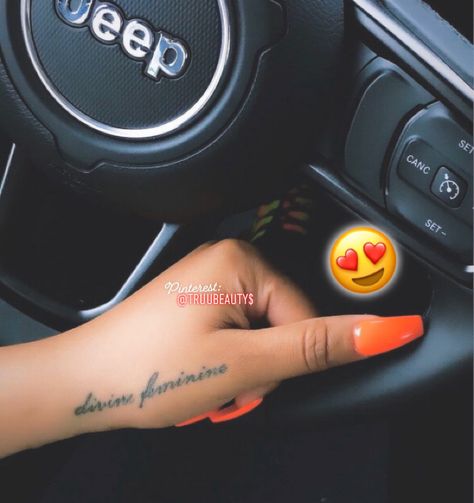 pinterest: @TRUUBEAUTYS💧#pinterestTruubeautys Divine Feminine Tattoo, Mac Miller Tattoos, Side Hand Tattoos, Foot Tattoos For Women, Black Jeep, Dope Tattoos For Women, Feminine Tattoo, Stylist Tattoos, Cute Tattoos For Women