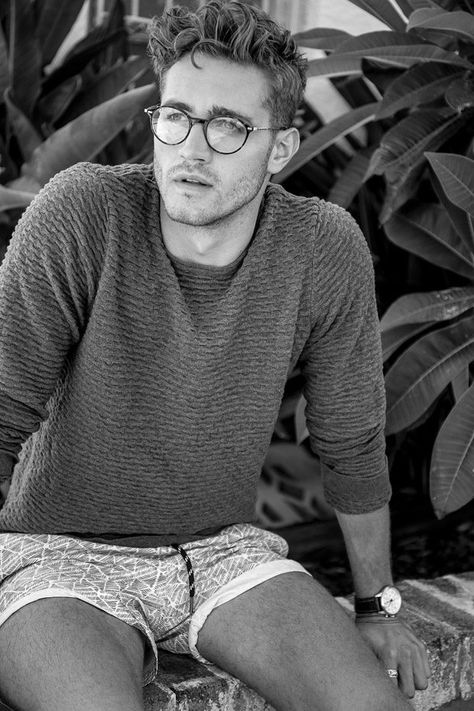 Portfolio Update: Will Higginson Poses for Pat Supsiri Will Higginson, Black Male Models, Male Models Poses, Wearing Glasses, Curly Hair Men, Men Eyeglasses, Black Men Fashion, Hair And Beard Styles, Poses For Men