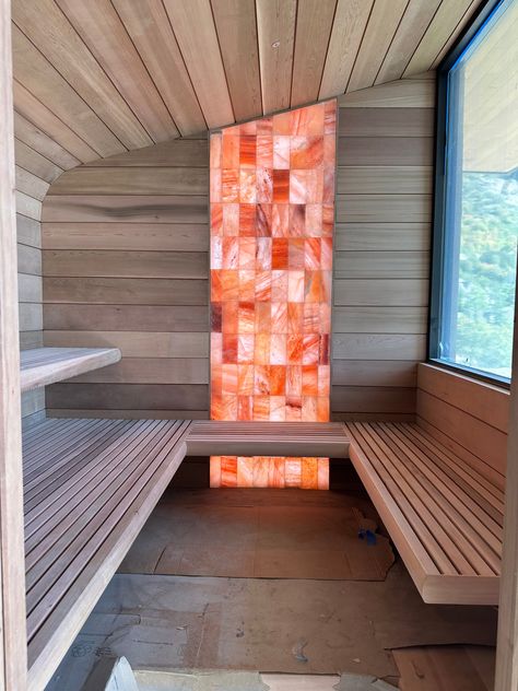 Salt Rock Wall, Himalayan Salt Wall, Cave Spa, Salt Room Therapy, Sauna Bathroom Design, Sauna Bathroom, Salt Cave Spa, Sauna Outdoor, Salt Wall