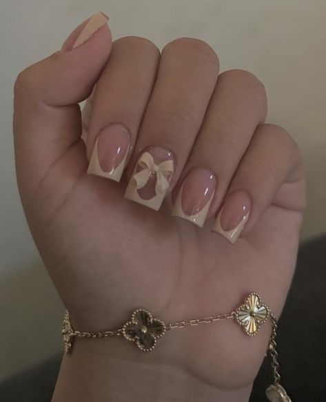 Nails With A J, Letter Nails Initials, Nails Acrylic Elegant, J Nails Initial, Winder Nails, Mexico Nails, J Nails, S Initial, Girly Acrylic Nails