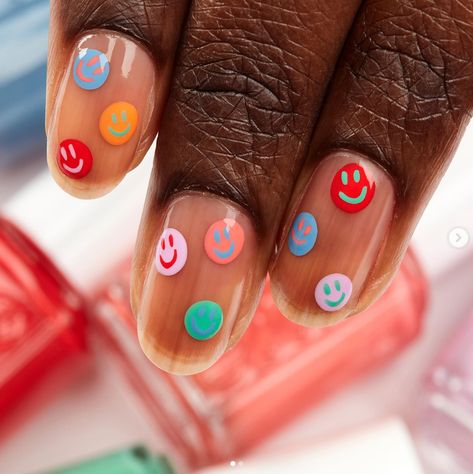 Peace Nails, Smiley Face Nails, Emoji Nails, Face Nails, Aqua Nails, New Nail Trends, Different Nail Shapes, May Nails, New Nail Art