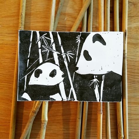 Lino Print Ideas Easy Animal, Panda Linocut, Printmaking Animals, Lino Print Ideas Easy, Lino Inspiration, Print Making Designs, Sarah Taylor, Collagraphy, Doodles Art