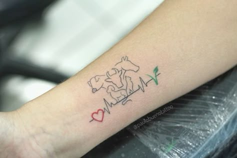 Tattoos For Veterinarians, Vetmed Tattoo, Veterinarian Tattoo Ideas, Vegan Tattoo Minimalist, Veterinary Tattoo Ideas, Vet Tattoo Ideas, Veg Tattoo, Vet Tech Tattoo Ideas, Veterinary Tattoo