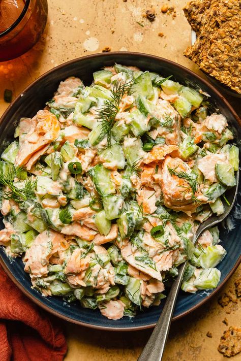 Salmon Salad Recipe, Healthy Cornbread, Recipe With Lemon, Flaked Salmon, Dill Salmon, Salmon Salad Recipes, Broiled Salmon, Healthy Salmon, Pan Seared Salmon