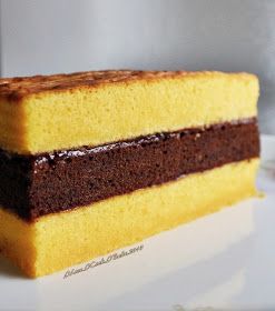 Layered Cake Recipes, Something To Bake, Kue Lapis Legit, Kueh Lapis, Lapis Surabaya, Kuih Lapis, Asian Cakes, Indonesian Desserts, Sweet Condensed Milk