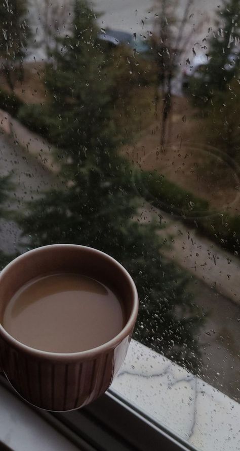 Coffee Rain Aesthetic, Glasses Women Fashion Eyeglasses, Rain And Coffee, Rainy Window, Cozy Rainy Day, Pic Candle, Eyebrow Design, Rainy Day Aesthetic, New Photo Style