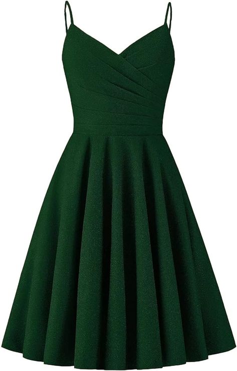 Emerald Semi Formal Dress, School Dance Dresses Green, Emerald Green Bridesmaid Dresses Short, Dark Green Dress Formal Short, Forest Green Dress Short, Short Green Prom Dress, Formal Party Dress Classy, Green Dresses Short, Green Prom Dress Short