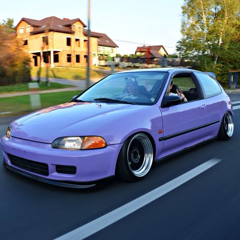 Honda Civic Hatchback 1995, Kawaii Cars, Eg Hatchback, Honda Civic 1995, 1995 Honda Civic, Civic Jdm, Jdm Tuning, Honda Civic Vtec, Cars Anime