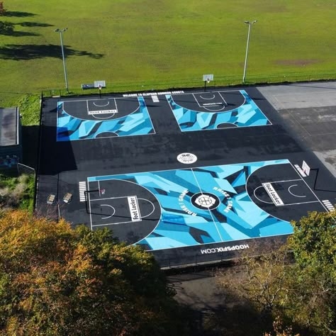 Basketball Court Design, Basketball Ground, Basketball Playground, Nba Basketball Court, Futsal Court, Big Architects, Basketball Court Backyard, Outdoor Basketball Court, Basketball Players Nba