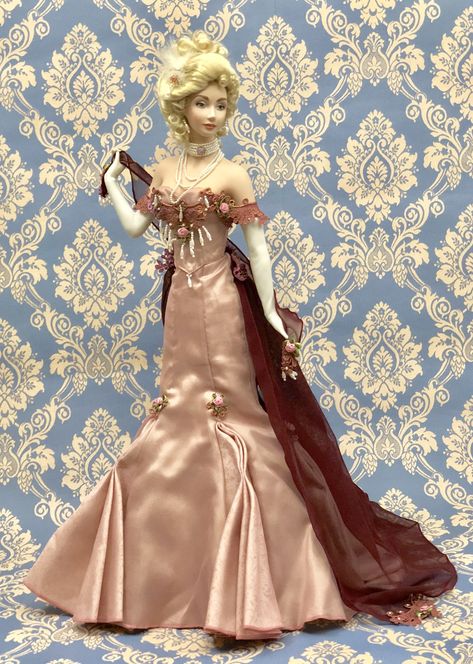 Franklin Mint Dolls, Erik Destler, Victorian Fashion Women, April In Paris, Princess Dress Fairytale, Porcelain Dolls For Sale, Barbie Collector Dolls, Paris Porcelain, Fantasy Dresses