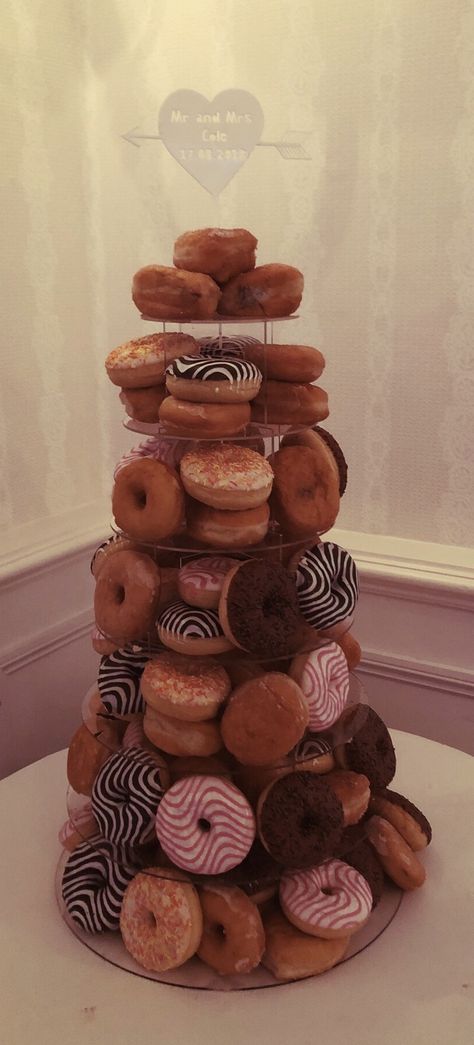 Wedding cake doughnut tower Donut Stack, Doughnut Tower, Doughnut Wedding Cake, Doughnut Cake, Wedding Cake, Donuts, Wedding Cakes, Wedding Ideas, Tower