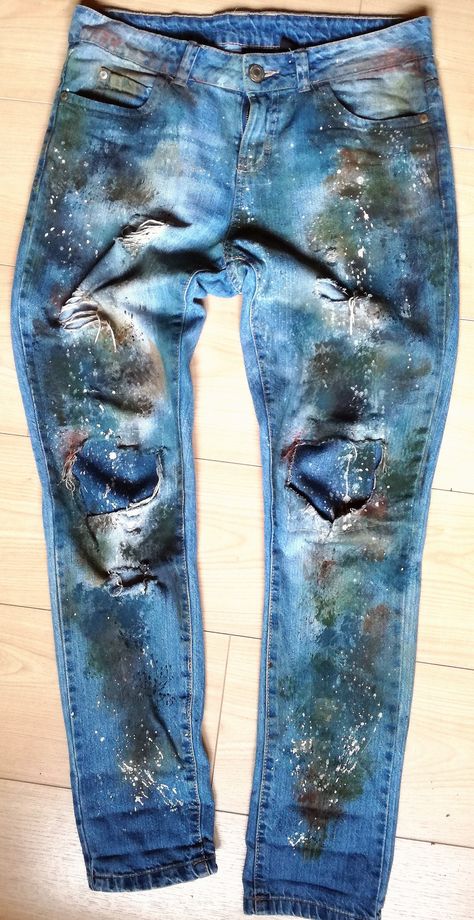 Creative jeans Creative Jeans, Diy Jeans, Jeans Diy, Face Cloth, Fabric Painting, Fabric, Clothes