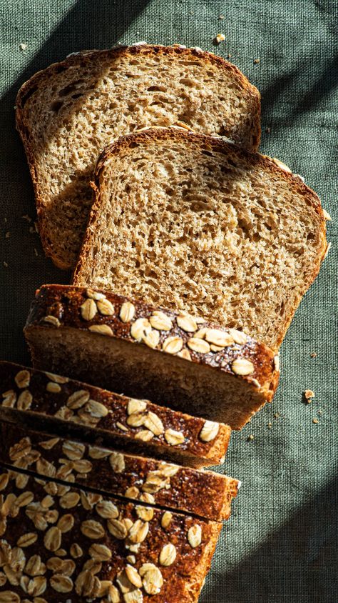 Honey Oat Bread Bread Photoshoot Ideas, Bread Photoshoot, Food Setup, Spelt Bread Recipe, Spelt Flour Recipes, Bread Style, Bread Photography, Burger Bread, The Perfect Sandwich