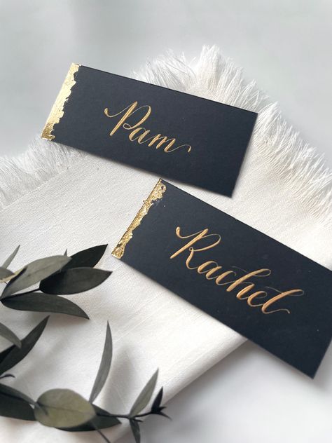 Classy Black and Gold Calligraphy Place Cards / Handmade Black Place Cards with Gold Decor Black And Gold Place Cards, Elegant Place Cards, Black And Gold Name Cards, Black Place Cards, Black Wedding Table Setting, Black Wedding Table, Gold Leaf Decor, Black And Gold Party Decorations, Gold Place Cards