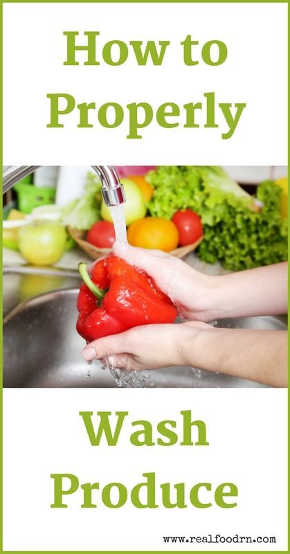 How To Properly Clean Fruit, Washing Produce With Vinegar, How To Clean Veggies And Fruit, Clean Fruits And Veggies How To, How To Clean Produce, Cleaning Veggies And Fruits, Best Way To Wash Fruits And Vegetables, Wash Fruits And Veggies, How To Wash Veggies