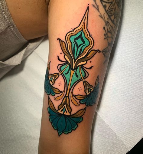 Art Deco Tattoo Sleeve, Art Deco Tattoo Design, Art Neauveau Tattoos, Art Deco Tattoos, Swan Tattoo, Fleurs Art Nouveau, Art Deco Tattoo, Art Nouveau Tattoo, Nouveau Tattoo