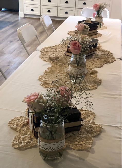 Table Decorations For 90th Birthday, Vintage Bridal Shower Ideas Decoration, Graduation Party Ideas Vintage, Antique Party Theme, 90th Birthday Centerpiece, Memorial Service Decorations, Flower Party Themes, Grandmas Birthday, Vintage Party Ideas