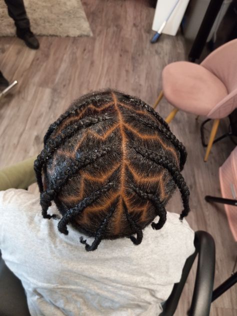 Zigzag Popsmoke Braids, Zigzag Braids For Men, Zig Zag Braids For Men, Zigzag Cornrows Men, Popsmoke Braids On Men, Side Braids Men, Side Cornrows Men, Zigzag Part Hair, Popsmoke Braids