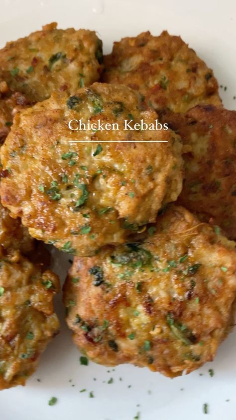 Chicken Kabab Recipe, Chicken Kabab, Chicken Starter, Tandoori Recipes, Chicken Starter Recipes, Garam Masala Powder, Chicken Mince, Chicken Kebab Recipe, Chicken Kebab