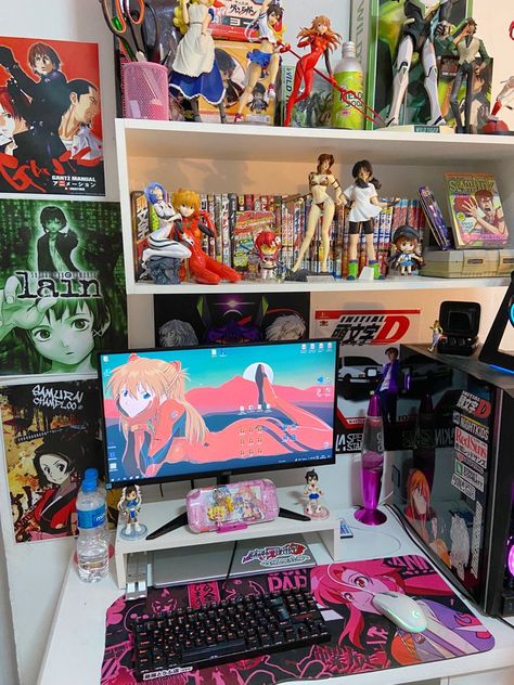 Gamer Keyboard Aesthetic, Japanese Game Room, Anime Gaming Setup, Otaku Desk, Gamer Desk, Retro Games Room, Setup Gamer, Otaku Room, Pc Gaming Setup