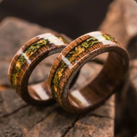 Rings "Soul of the forest" #greenwoodjewelry #woodenring #engagementring Earthy Rings, Wood Rings Women, Epoxy Resin Jewelry, Wood Epoxy, Rings Women, Wooden Ring, Green Wood, Wood Rings, Wooden Rings