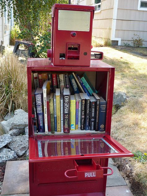 Little Free Library #1967 | Flickr. What a great idea to use an old newspaper vending machine. Little Free Library Plans, Tiny Library, Street Library, Garden Library, Library Plan, Newspaper Stand, Fun Halloween Party Games, Lending Library, Mini Library