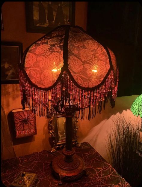 Fancy Lamp, Grown Woman Bedroom Ideas, Funky Lamps, Home Decor Apartment, Hm Home, Victorian Lampshades, I Love Lamp, Moon Decor, Home Decor Crafts