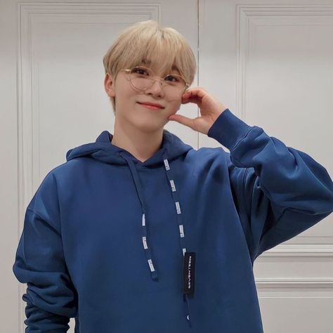 Seventeen Seungkwan Icon | Save ✓ | [Repost ✗] Seventeen Icon Seungkwan, Seungkwan Glasses, Seungkwan Blue, Seungkwan Cute, Seungkwan Aesthetic, Seventeen Blue, Seungkwan Icon, Pinterest Widget, Seventeen Icons