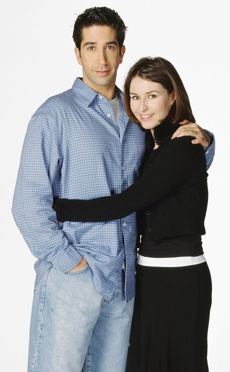 22. Ross and Emily: We Ranked All the Friends Couples, and No. 1 May Shock You... Ross And Emily, Helen Baxendale, Bruce Johnston, Friends 1994, Lisa Kudrow, Best Tv Couples, David Schwimmer, Friends Cast, Friends Tv Series