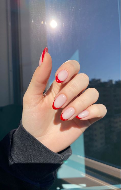 Red French Round Nails, Christmas Nails 2023 Red French, White Nail Red Tip, White Nail With Red Tip, White Red Tip Nails, Red French Tip Nails Short Round, Red French Tip Natural Nails, Red French Valentine Nails, Red Micro French Nails