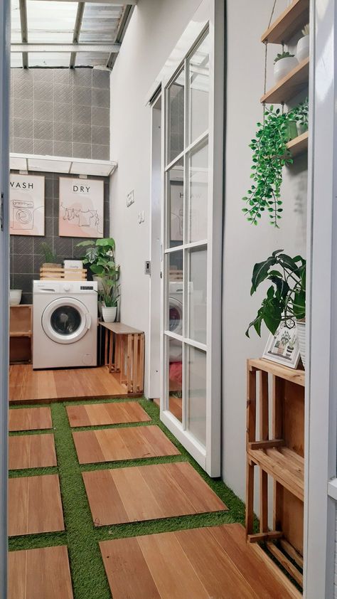 bedroom design ideas with windows Laundry Room Design Minimalist, Loundroom Ideas, Outdoor Laundry Area Patio, Laundry Room Design Outdoor, Outdoor Laundry Area, Outdoor Laundry Rooms, Outdoor Laundry, Dirty Kitchen Design, Stylish Laundry Room