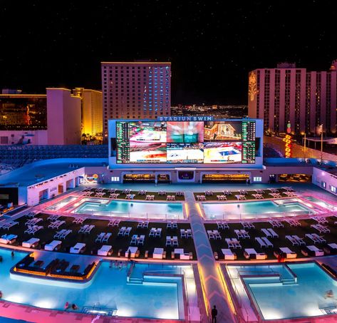 Hot Tub Party, Hotel Operations, Fremont Street Experience, Hotel Jobs, Colorado Living, Las Vegas Resorts, Wynn Las Vegas, Las Vegas Blvd, Casino Hotel