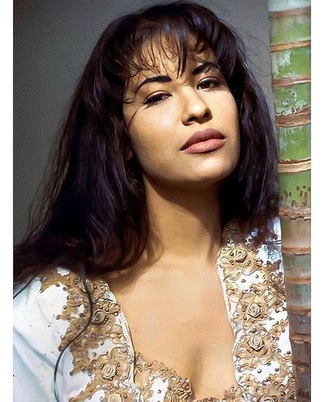 Selena Quintanilla Fashion, Selena Quintanilla Outfits, Selena Pictures, Anything For Selenas, Tejano Music, Selena Q, Selena Quintanilla Perez, Selena Quintanilla, Tex Mex