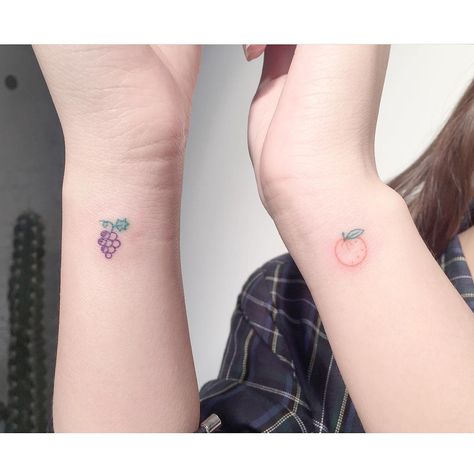 📷: @playground_tat2 Playground Tattoo, Rock Vintage, Tattoo On, Leaf Tattoos, Print Tattoos, Maple Leaf Tattoo, Something Special, Paw Print Tattoo, Raisin