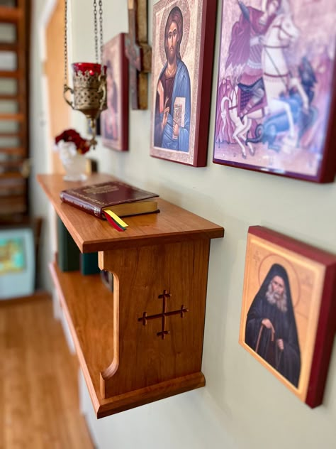 Orthodox Wall Prayer Shelf - Etsy Prayer Corner Christian, Orthodox Prayer Corner, Home Altar Catholic Beautiful, Orthodox Beauty, Christos Anesti, Prayer Kneeler, Chapel Interior, Icon Corner, Sylva Nc