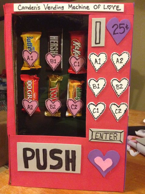 Valentines Day Box Ideas Vending Machine, Candy Vending Machine Valentine, Card Board Box Craft, Decorated Valentines Box For School, Cardboard Crafts Vending Machine, Things To Make With A Shoe Box Ideas, Shoe Box Vending Machine, Cardboard Box Vending Machine, Candy Valentine Box Ideas