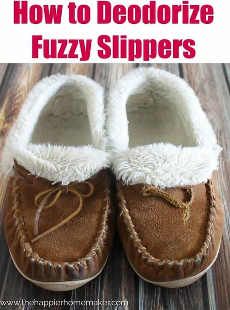 Deodorize House, Cleaning Fairy, Cleaning Uggs, Cleaning Naturally, Deodorize Shoes, Housekeeping Tips, How To Clean Suede, Homemade Products, Shoes Hack