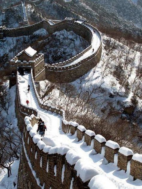 snow and ice, great wall of China Snow Fall, Great Wall Of China, I Want To Travel, China Travel, Great Wall, Future Travel, Mongolia, Places Around The World, Heritage Site