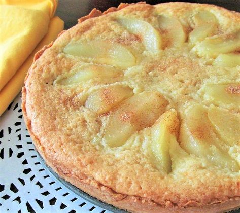 Vegan Frangipane Tart, Apple Frangipane Tart Recipe, Walnut Frangipane, Frangipane Recipe, Apple Frangipane Tart, Frangipane Cake, Pear Frangipane Tart, Bakewell Pudding, Pastry Filling