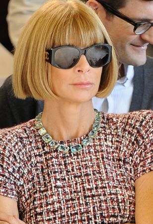 AW Sparkly Choker, Bobs Bangs, Ceo Style, Tawny Spring, Riviere Necklace, Anna Wintour Style, Necklaces Pink, Necklace Stacking, Celebrity Sunglasses