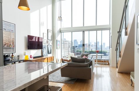 A favourite element of the loft is the double-vaulted ceiling and windows with an outstanding view of downtown Toronto. Toronto Loft Apartment, Loft Apartment Bedroom, Loft Windows, Toronto Apartment, Downtown Loft, Downtown Lofts, Apartment Loft, Nice House, Apartment Chic