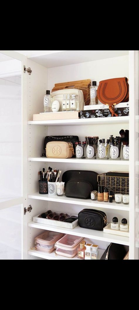 Acrylic Makeup Storage, Bathroom Closet Organization, Bathroom Drawers, Wardrobe Organisation, Brush Cleanser, Kitchen Pantry Design, Bathroom Closet, Beauty Organization, Storage Closet Organization