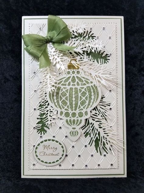 Handcrafted Christmas Cards, Christmas Cards 2018, Stamped Christmas Cards, Christmas Card Ornaments, Simple Christmas Cards, Ornament Card, Hand Crafted Cards, Christmas Card Inspiration, Beautiful Christmas Cards