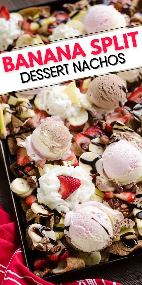 Nachos Dessert, Cinnamon Sugar Chips, Dessert Nachos Recipe, Pizza Desserts, Whipped Cream Chocolate, Tart Vegan, Pan Nachos, Dessert Nachos, Pizza Dessert