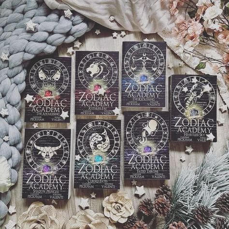 Sarah | Michigan 🇺🇸 on Instagram: "✨Happy Friday!✨ What will you be reading this weekend? I’m super excited that ZA8 comes out this weekend! So I will definitely be reading that all day on Sunday! 📖🖤 • • • • • • • • #zodiacacademy #zodiacacademyseries #carolinepeckhamsusannevalenti #bookstagram #booksofinstagram #readersofinstagram #readmorebooks #zodiacsigns #indiebooks #readindiebooks #fantasyromance #fantasybooks #romantasy #booklover #bookdragon #bookaddict #bookworm #booknerd #bookobses The Reckoning Zodiac Academy, Zodiac Academy Fated Throne, The Zodiac Academy Books, Zodiac Academy Mini Book Cover, Zodiac Academy Book Series, Zodiac Academy, Indie Books, Fantasy Romance, Book Dragon