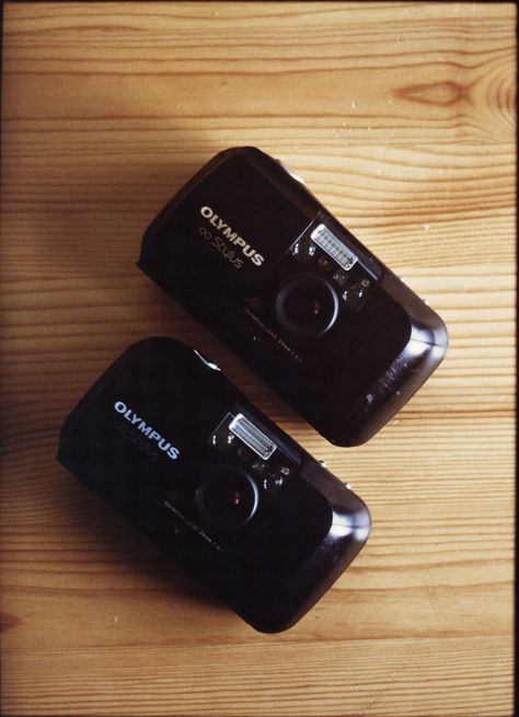 Annoying Friends, Wishlist 2022, Olympus Mju, Olympus Stylus, Film Camera Photography, Vintage Photo Editing, Olympus Camera, Old Cameras, Camera Reviews